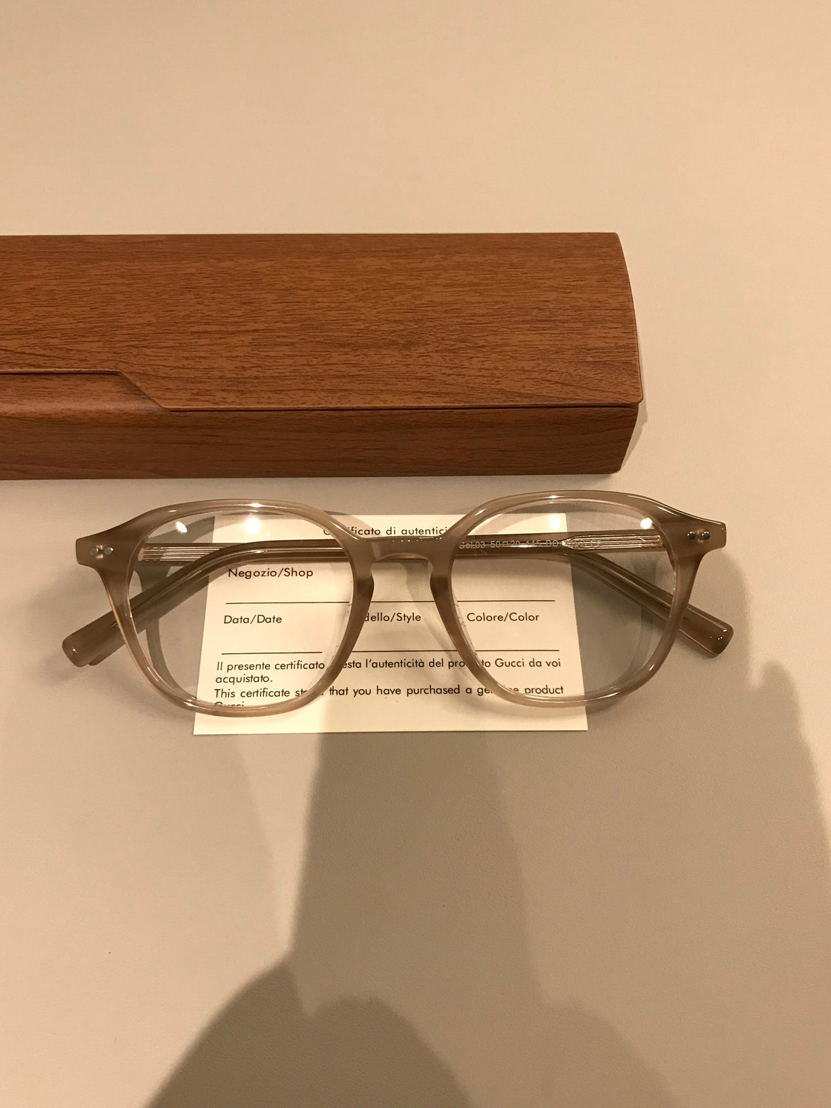 Retro Eyeglass Frames with a Rounded Front and Broad Temples, Four Colors