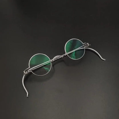 CINILY eyewear lens detail
