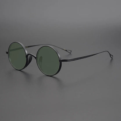 CINILY eyewear lens detail
