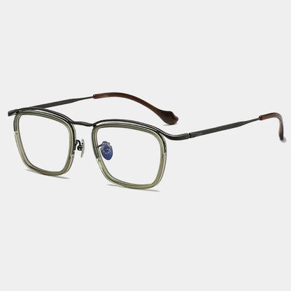 CINILY eyewear temple detail
