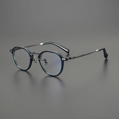 CINILY eyewear side view