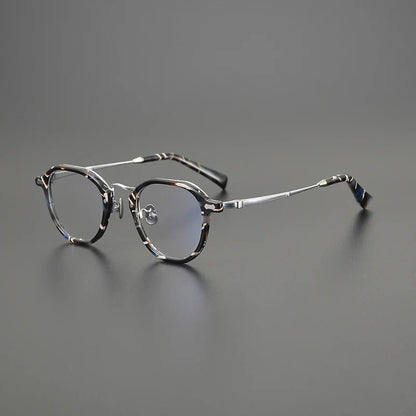 CINILY eyewear frame detail