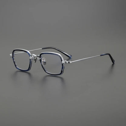 CINILY eyewear lens detail