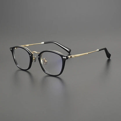 CINILY eyewear side view