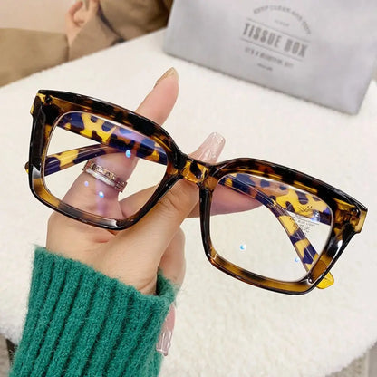 CINILY eyewear side view