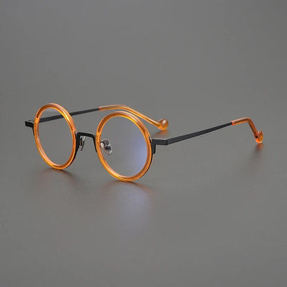 CINILY eyewear lens detail