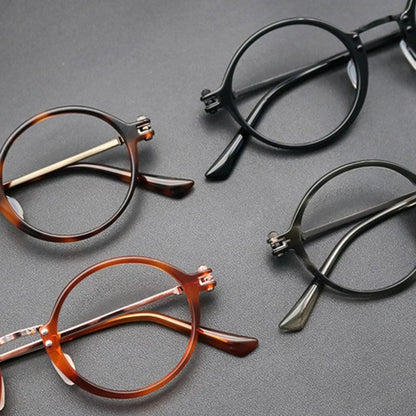 CINILY eyewear temple detail