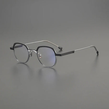 CINILY eyewear frame detail
