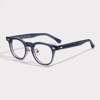 CINILY eyewear temple detail