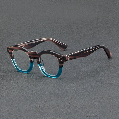 CINILY eyewear temple detail