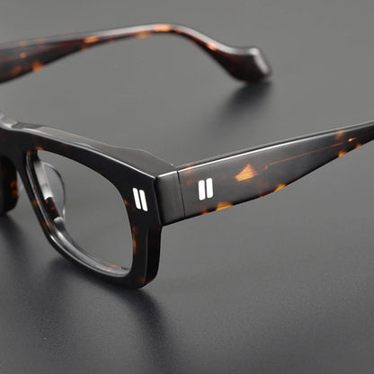 CINILY eyewear frame detail