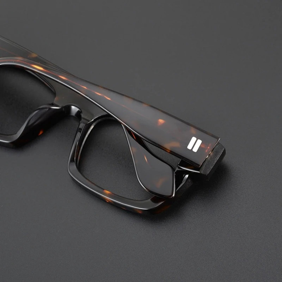 CINILY eyewear