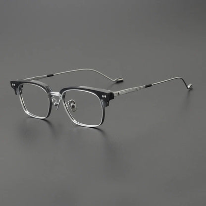 CINILY eyewear lens detail
