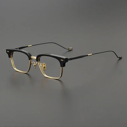 CINILY eyewear side view