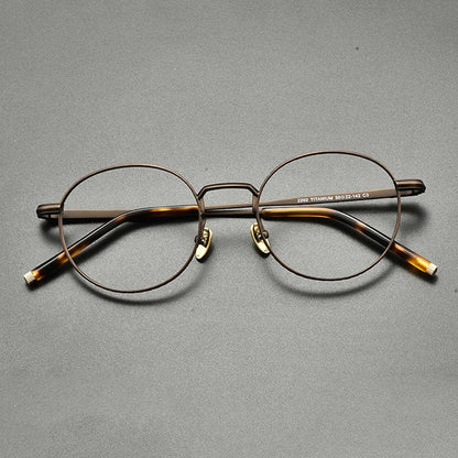 CINILY eyewear lens detail