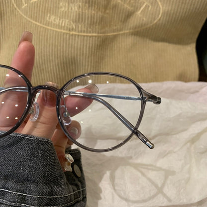 Thin-Rim Round Frames | Gray or Tea Brown temple detail
