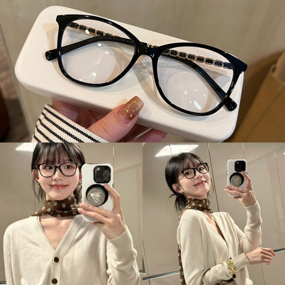 Cat-Eye Frames | Chain-Style Temple Details frame detail