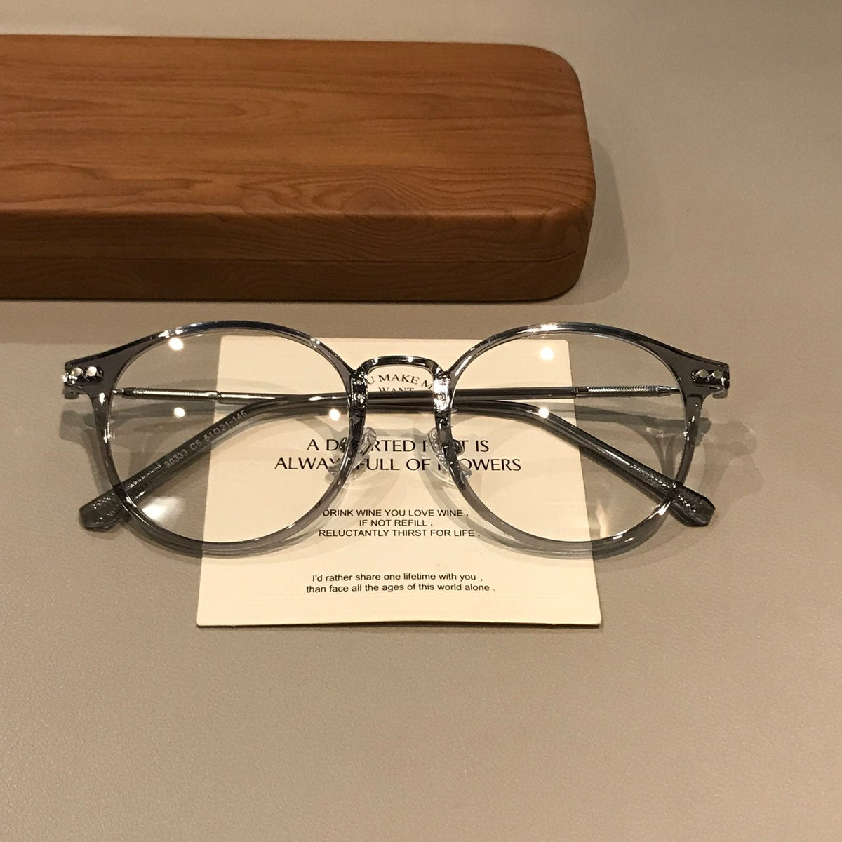 Rounded Geometric Frames | Translucent Ice Gray - Transparent Ice Gray