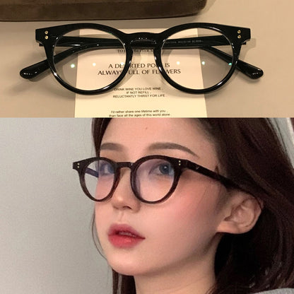 Compact Oval Frames | Black or Tortoiseshell front view