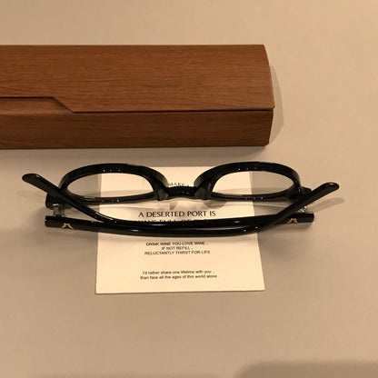 Compact Oval Frames | Black or Tortoiseshell additional product view