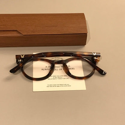 Compact Oval Frames | Black or Tortoiseshell additional product view