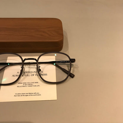 Matte Round Eyeglass Frames | Mocha Brown frame detail