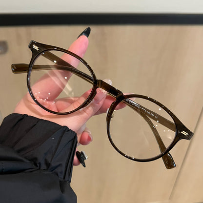 Rounded Cat-Eye Frames | Raised Corners
