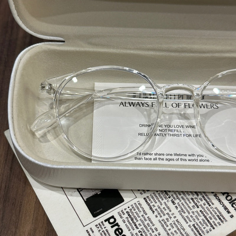 Rounded Square Frames | Brown, Black or Clear frame detail