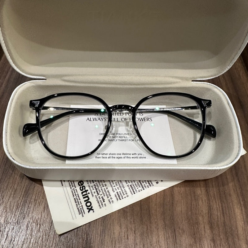 Classic Round Keyhole Eyeglass Frames - Black