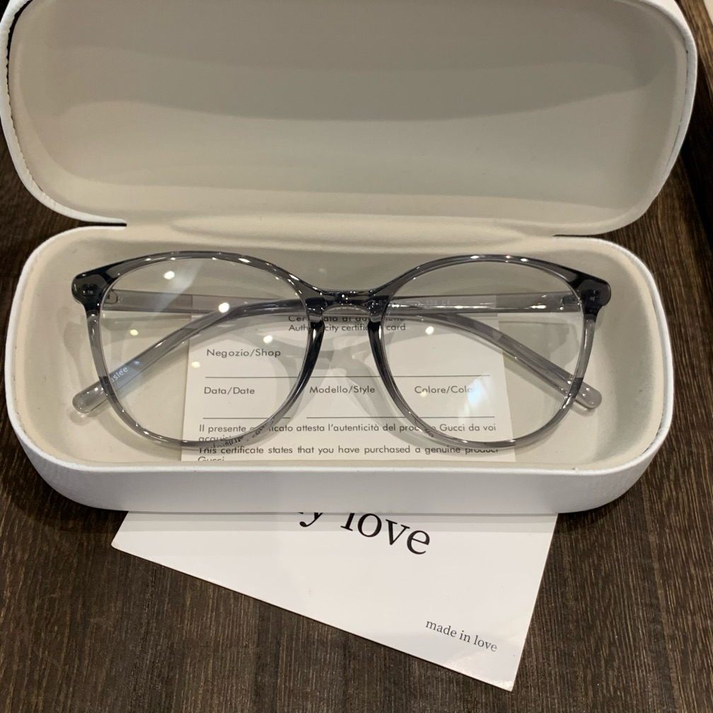 Rounded Square Frames | Slim Temples, Five Colors - Transparent Gray